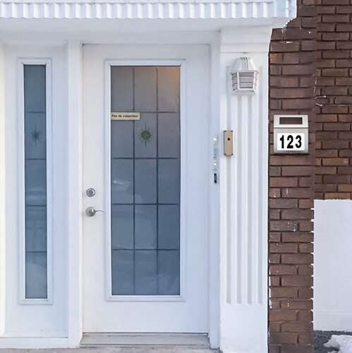 Husnummerskylt med LED - Skylt till Hus / Husnummer - Solcell