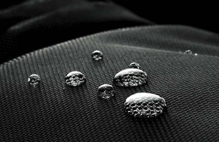 Ryggsäck med LED & Kodlås / Väska - 19L