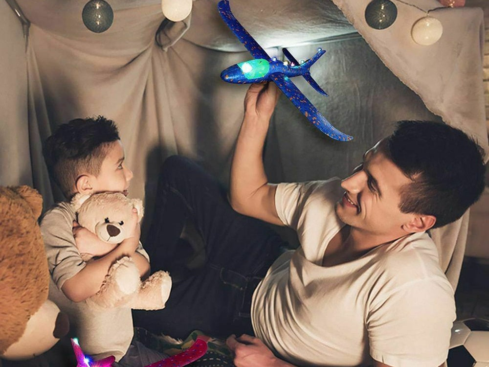 Kastflygplan med LED - 47 cm