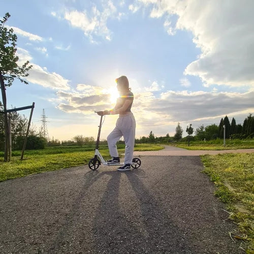 Sparkcykel / Kickbike - Vikbar