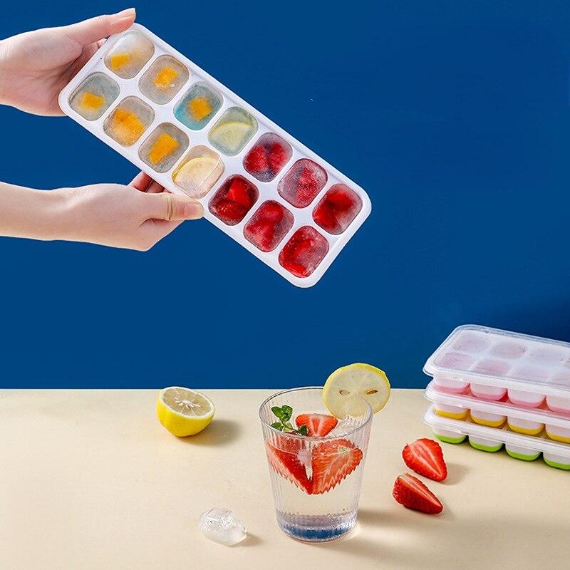 Isform med Lock med 28 Isbitar - 2-Pack