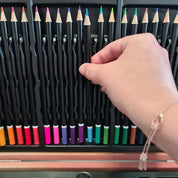 Konstnärsset med Väska - 129-delar - Olje-, vatten- & färgpennor