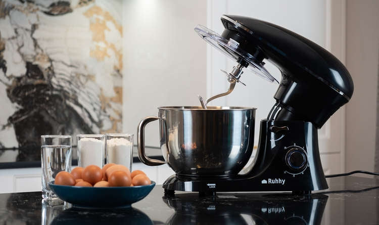 Matberedare med 6,2L skål  – Mixer 2200 W