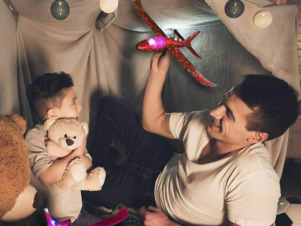 Kastflygplan med LED - 47 cm